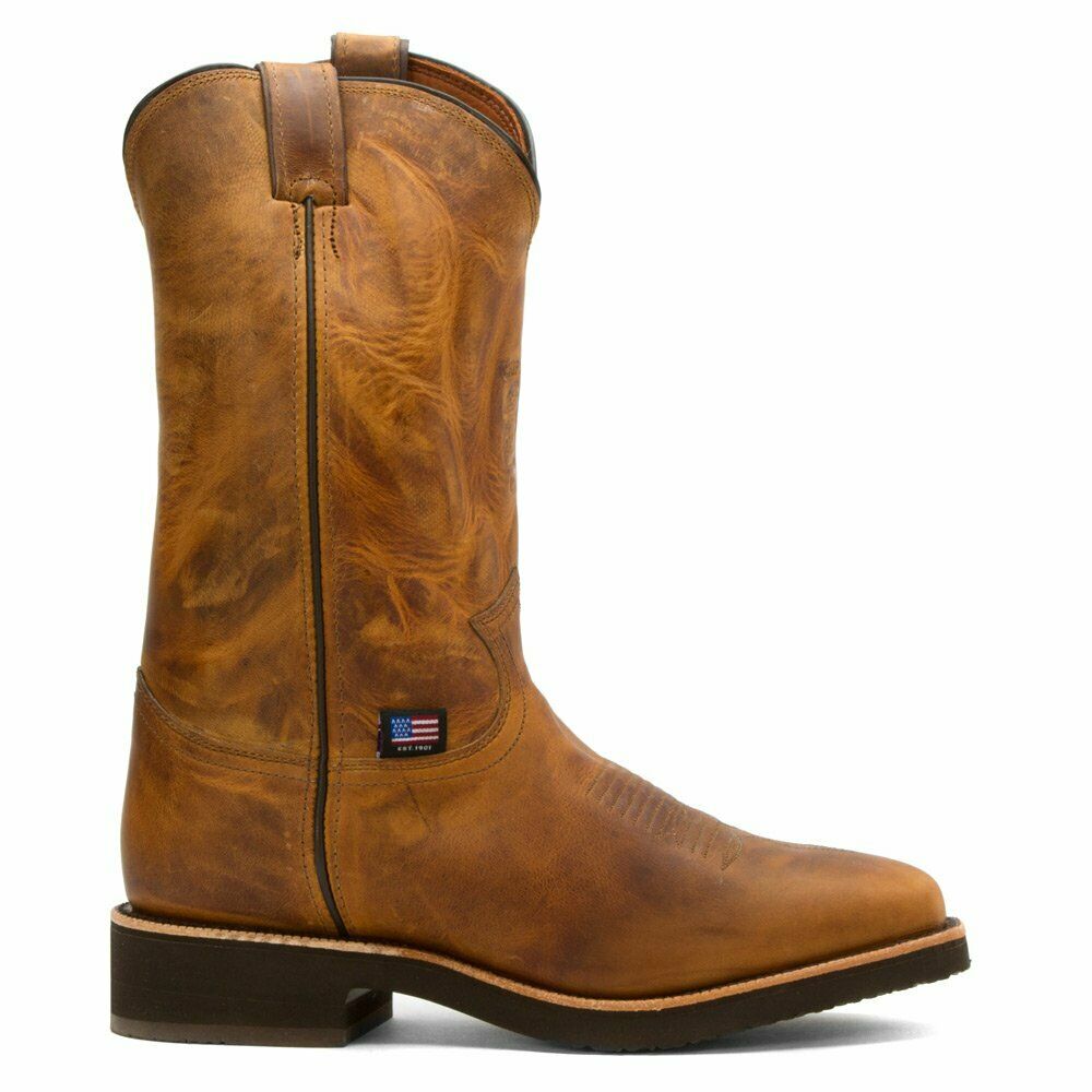 Square toe store chippewa boots